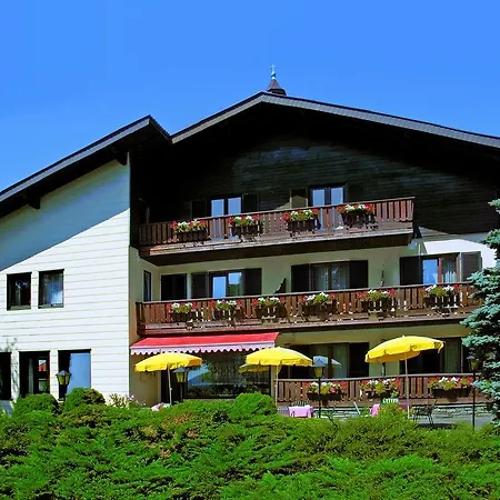 Gastehaus Lauterbacher *
