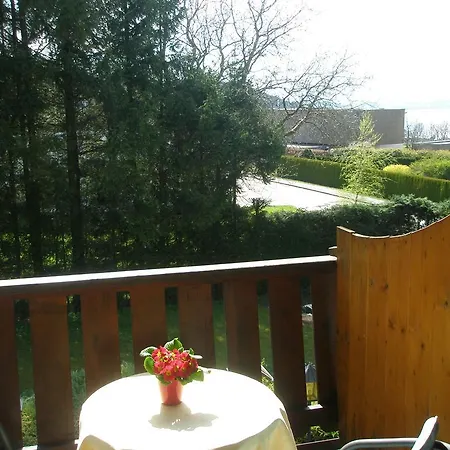 Gastehaus Lauterbacher Hotel *